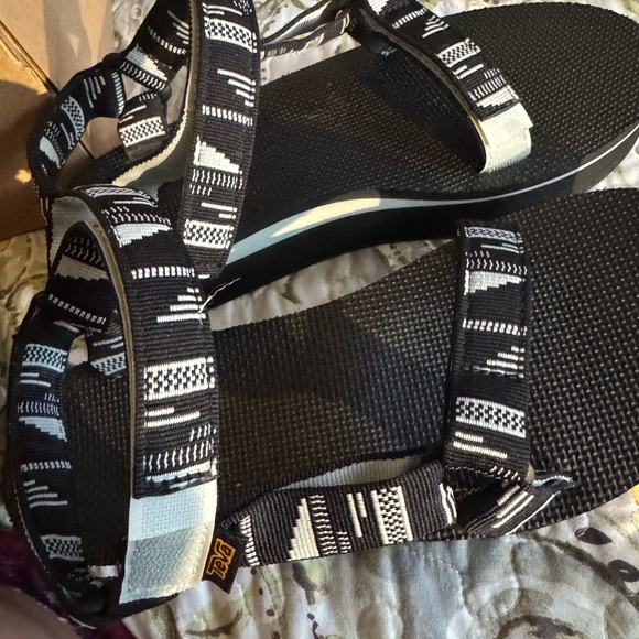 TEVA Midform Universal Sandal - Picture 4 of 8